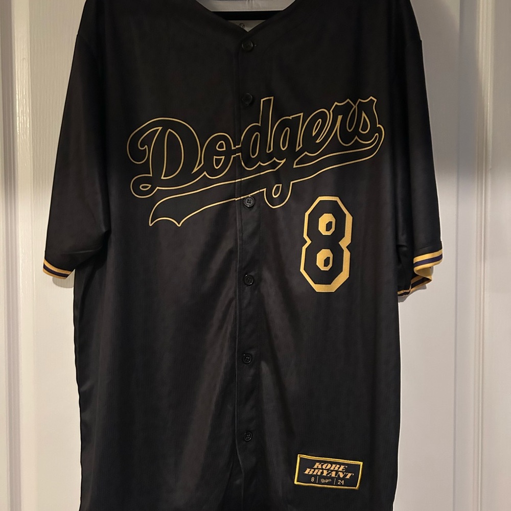 💜💛 ✨ Kobe 8/24 Dodgers jersey Black and Gold ✨ 💜💛